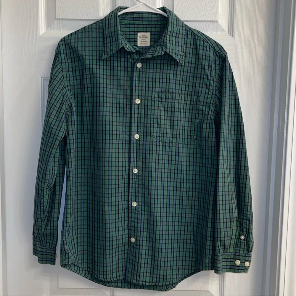 Old Navy shirt